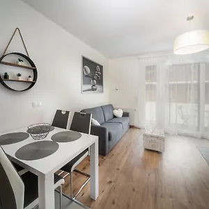  Apartment Grace Pine 2