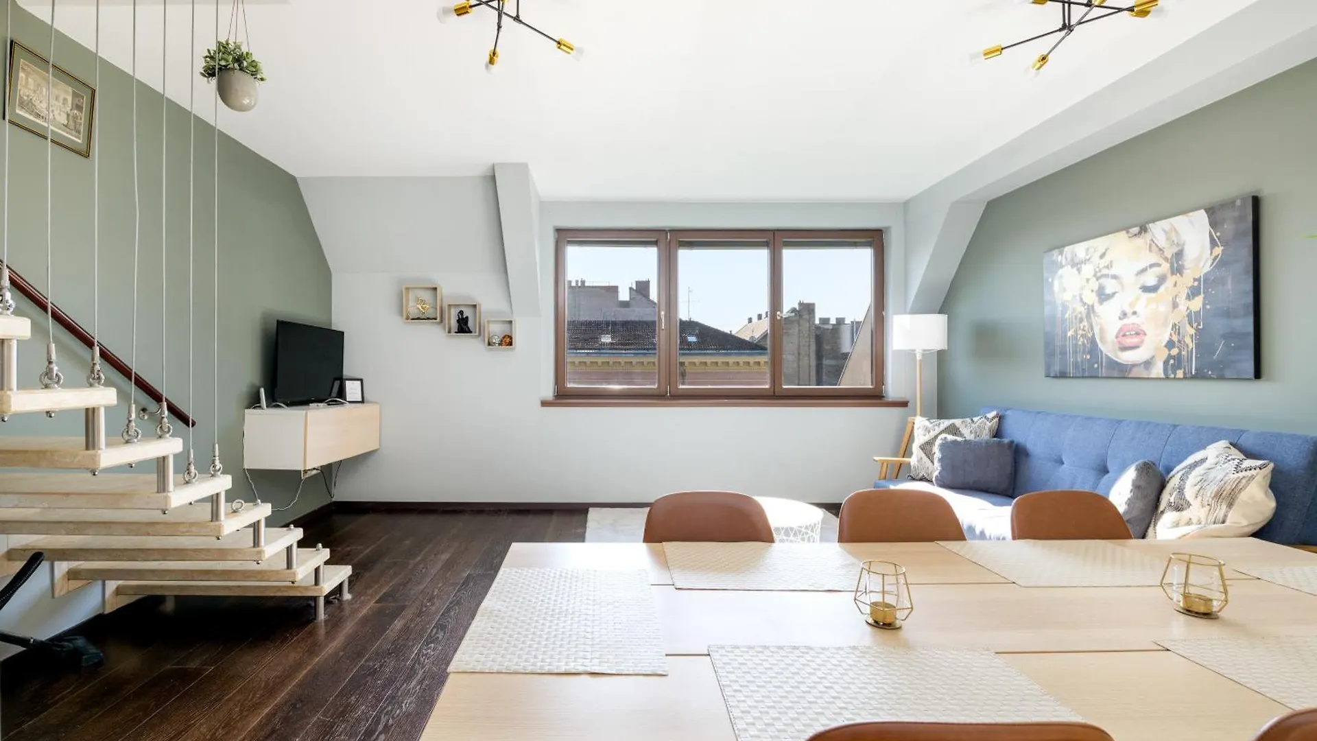 3Bedroom Triplex Rooftop Apartment Budapeşte